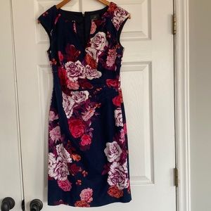 Lovely floral dress by Adrianna Papell